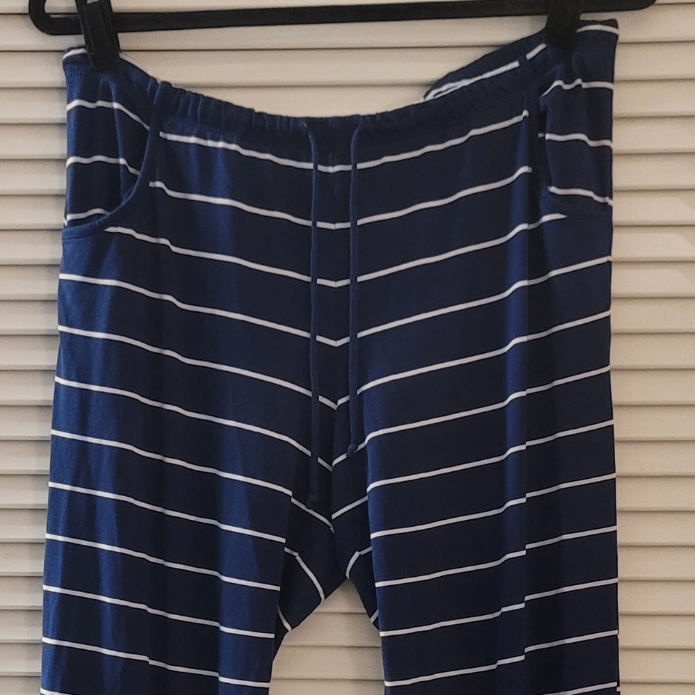 Navy & White Striped Relaxed-Fit Lounge Pajama Pants With Pockets & Drawstring - Picture 4 of 6